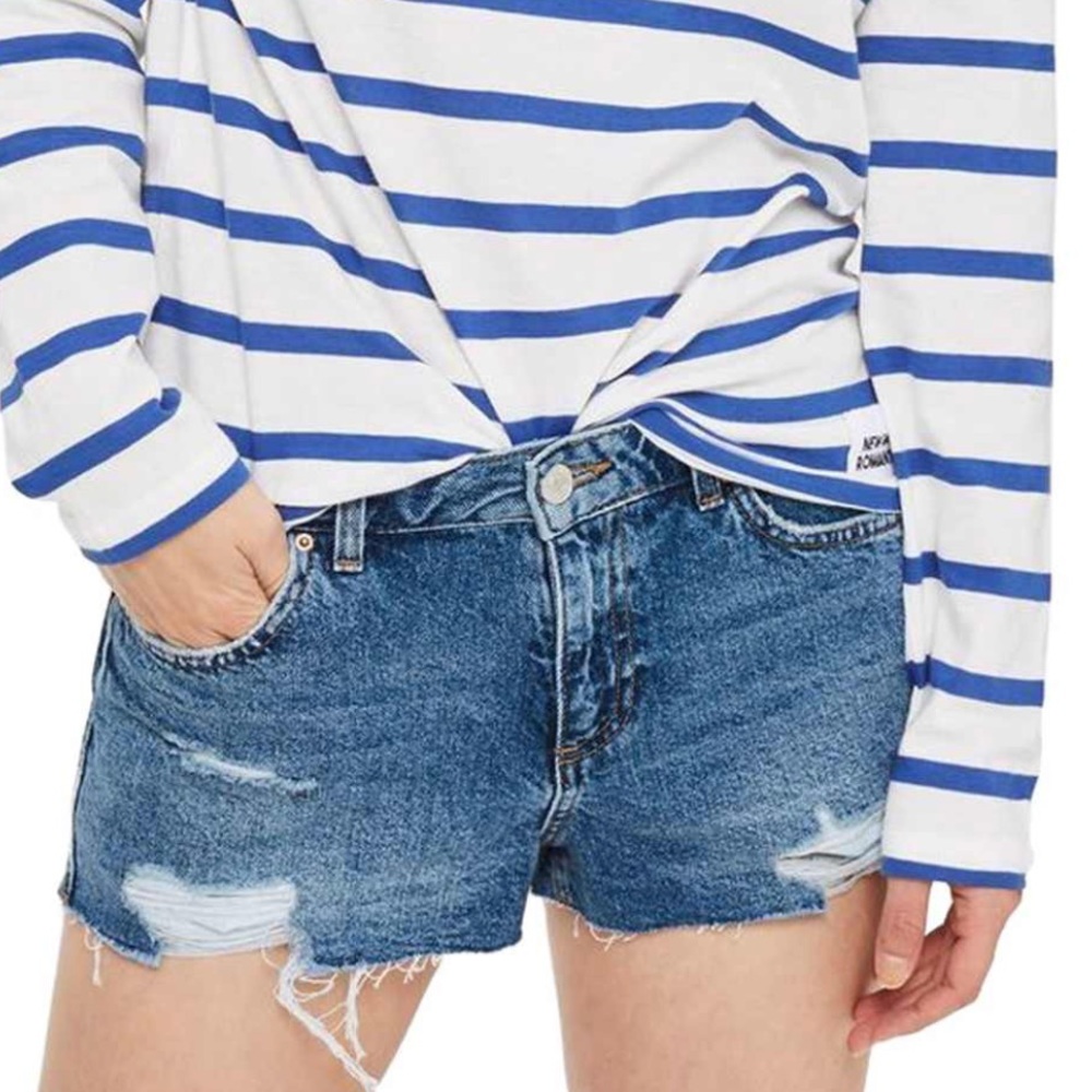 Topshop Cory ripped denim shorts NWT